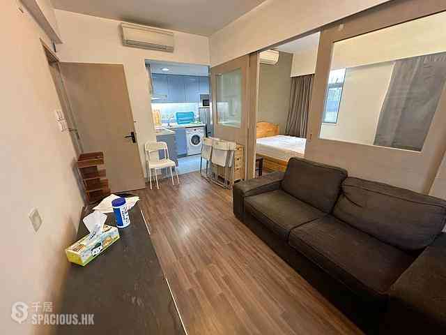 Causeway Bay - 40, Jardine's Crescent 06
