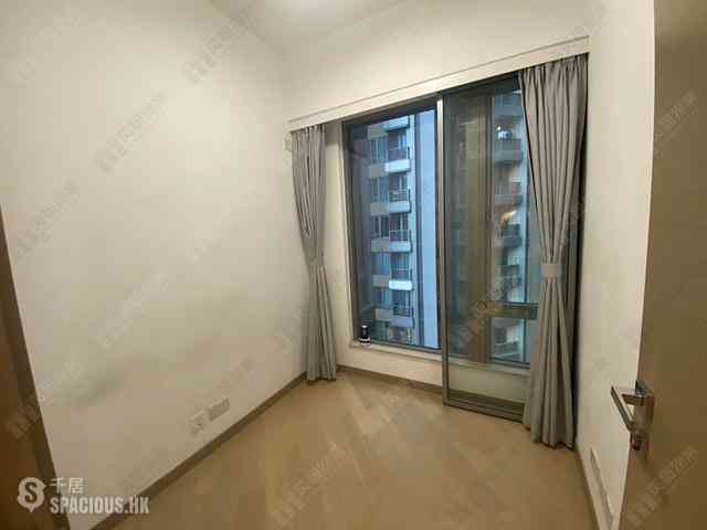 Pak Shek Kok - St Martin Phase 2 04