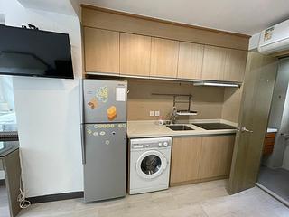 Sai Ying Pun - 71-73, First Street 03
