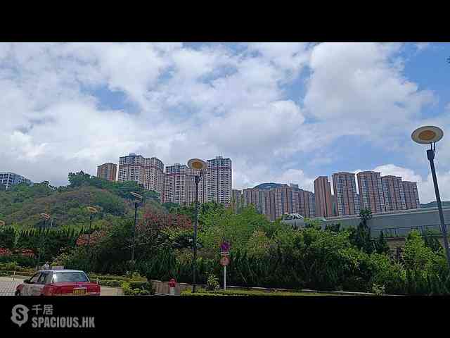Pok Fu Lam - Pokfulam Gardens Block 6 03