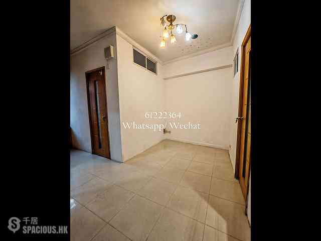 Wan Chai - Lap Hing Building 02