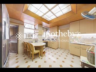 Stubbs Road - 2C, Woodland Heights 13