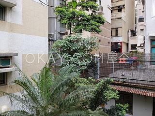 Mid Levels Central - 11, Mosque Street 05