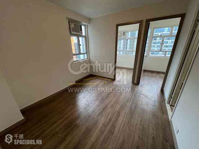 Wan Chai - Causeway Centre Block B 01