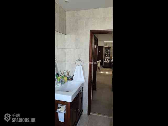 Stubbs Road - Miramar Villa 02