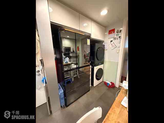 Repulse Bay - Ridge Court Block C-D 13