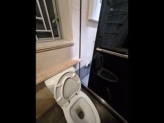Tsing Yi - Tierra Verde Phase 1 Block 5 11