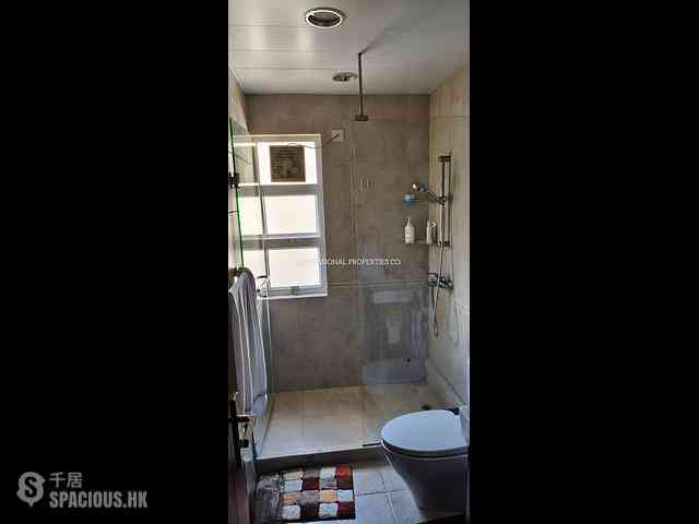 Stubbs Road - Miramar Villa 08