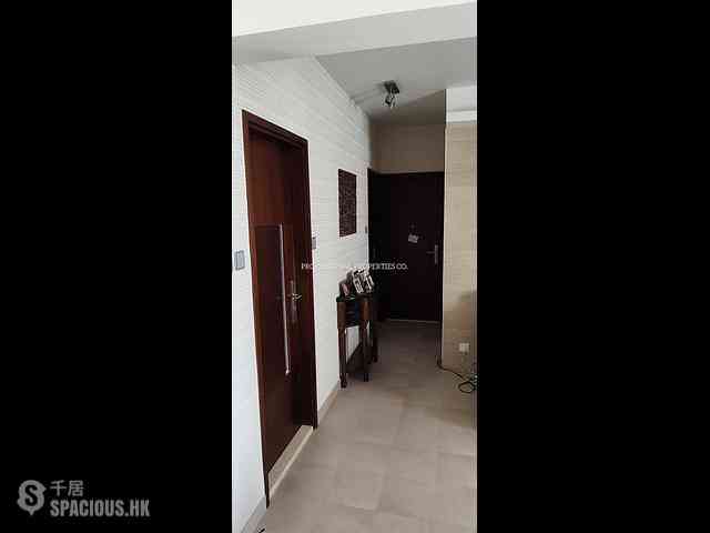 Stubbs Road - Miramar Villa 10