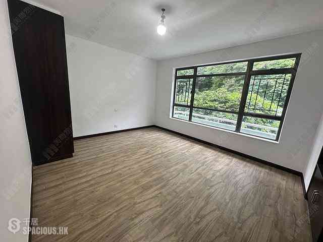 Repulse Bay - Fairview Court 02