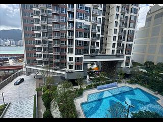 Yau Tong - The Coast Line Phase 2 The Coast Line II 03
