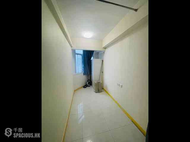 Jordan - Ka Woo Building 07