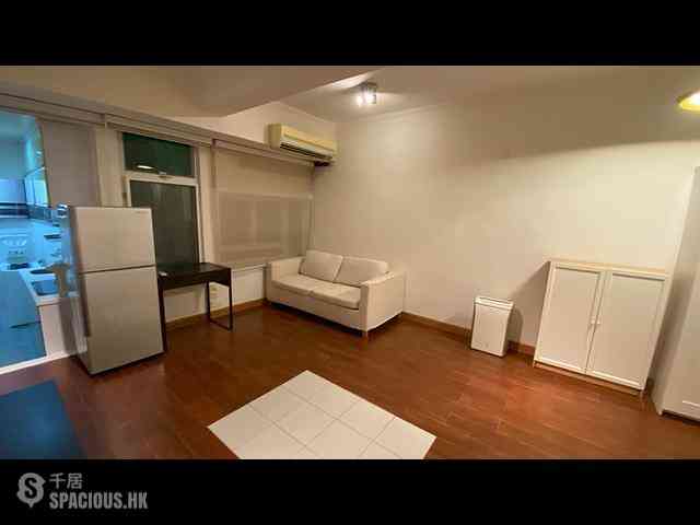 Sheung Wan - Man Bond Building 01