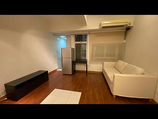 Sheung Wan - Man Bond Building 03