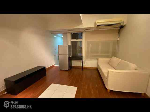 Sheung Wan - Man Bond Building 03
