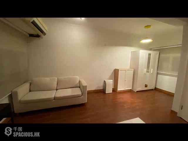 Sheung Wan - Man Bond Building 09