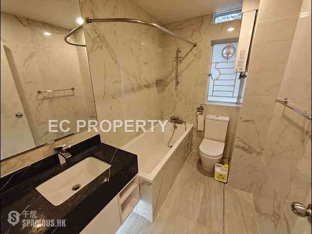 Deep Water Bay - Deepdene Block C 17