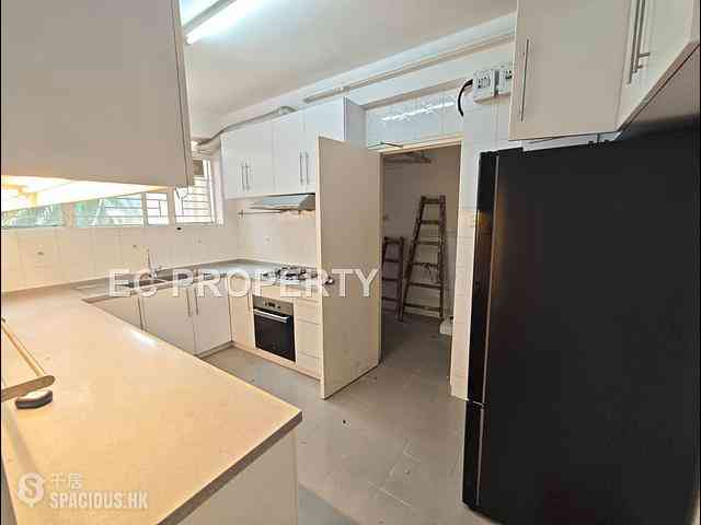 Deep Water Bay - Deepdene Block C 06