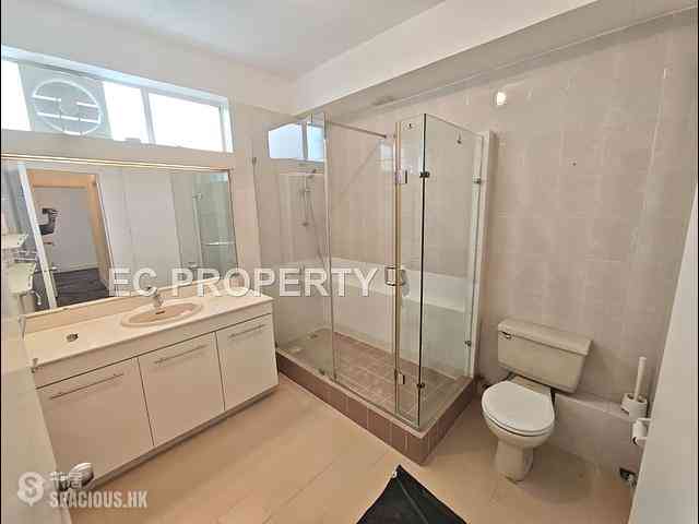 Deep Water Bay - Deepdene Block C 17