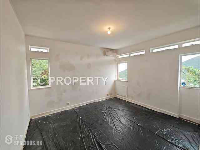 Deep Water Bay - Deepdene Block C 14