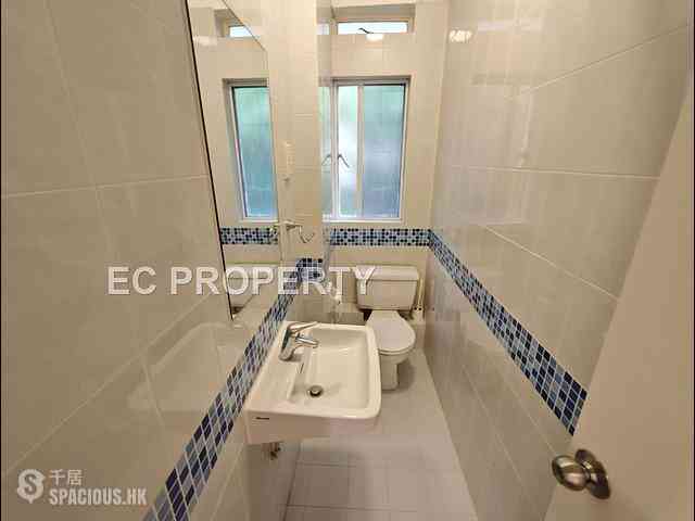 Deep Water Bay - Deepdene Block C 08