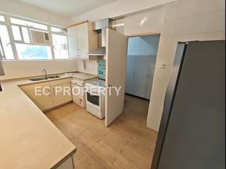 Deep Water Bay - Deepdene Block C 06