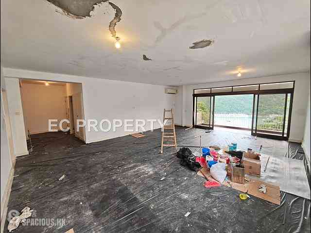Deep Water Bay - Deepdene Block C 02
