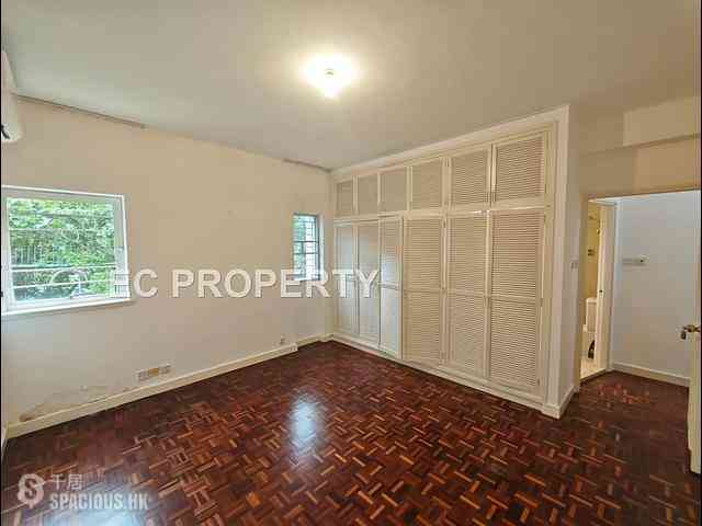 Deep Water Bay - Deepdene Block D 09