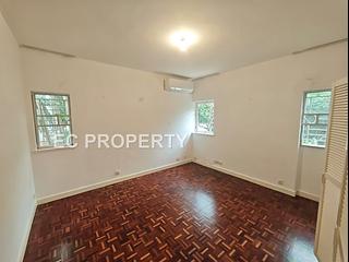 Deep Water Bay - Deepdene Block D 08