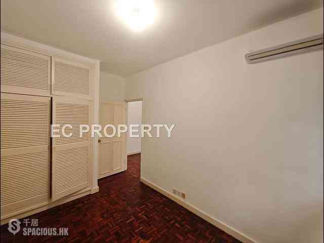 Deep Water Bay - Deepdene Block D 16