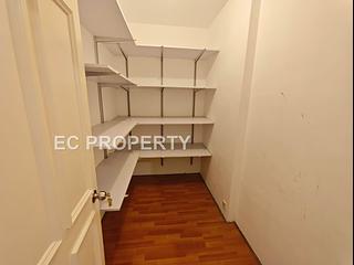 Deep Water Bay - Deepdene Block D 13