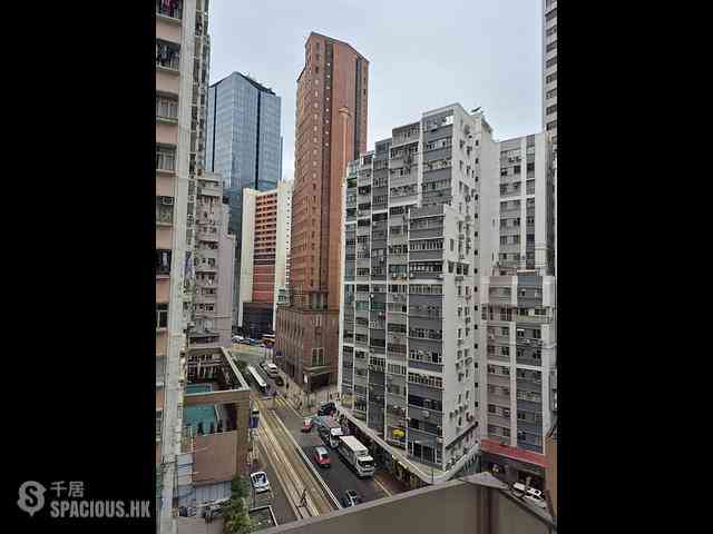 Wan Chai - Luen Fat Mansion 09