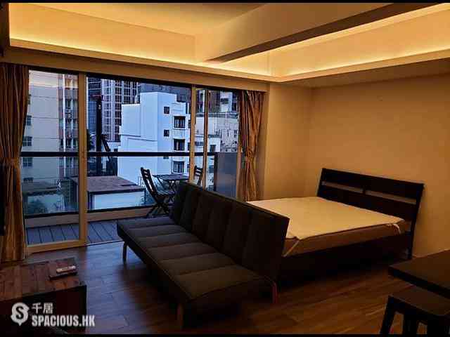 Central - 75, Hollywood Road 11
