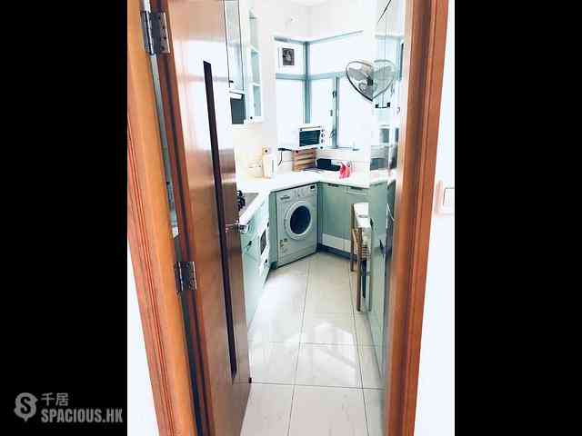 Tung Chung - Coastal Skyline Phase 1 Block 2 05