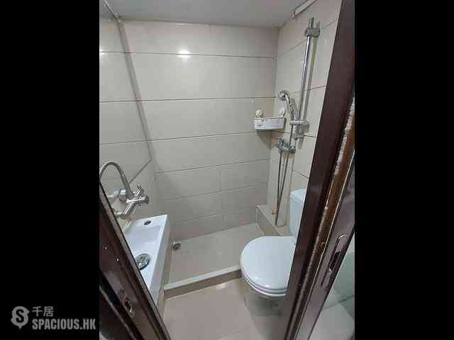 Causeway Bay - Thai Kong Building 11