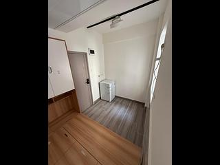 North Point - Hung Fuk Building 04