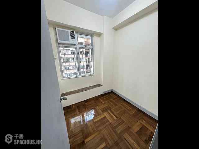Kennedy Town - Ka Fu Building Block B 02