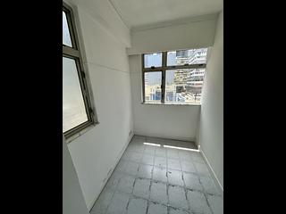 Tai Kok Tsui - Fu Tor Loy Sun Chuen Stage 2 Fu Lai Building (Block 1) 03