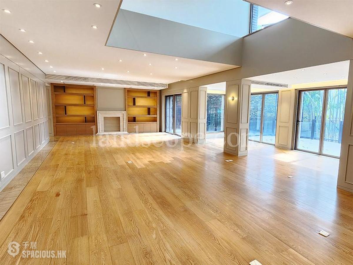Shouson Hill - Yue Hing Court 01