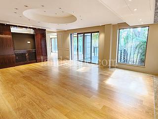 Shouson Hill - Yue Hing Court 04