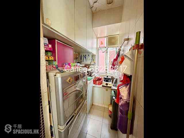 Kennedy Town - Cheong Kat Mansion 06