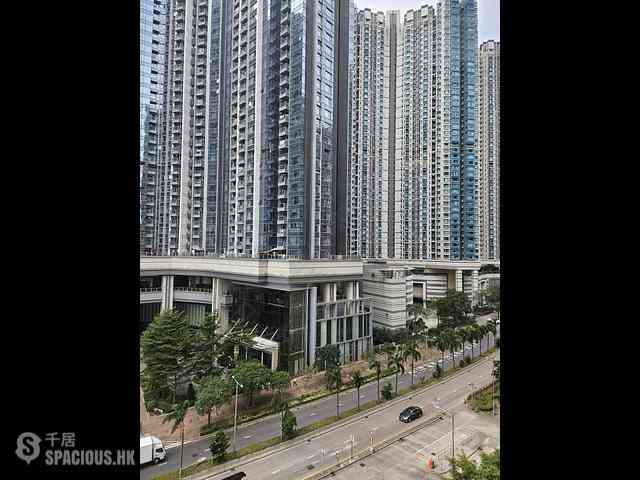 Tai Kok Tsui - Island Harbourview Block 7 01