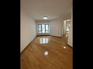 Tai Kok Tsui - Island Harbourview Block 7 02