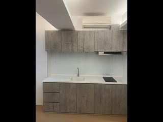 Poho - 18-20, Upper Station Street 07