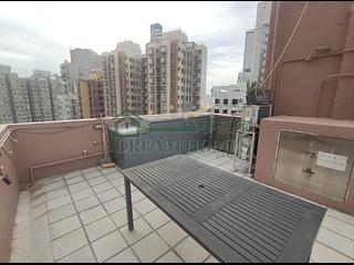 Sai Ying Pun - Koon Wah Building 15