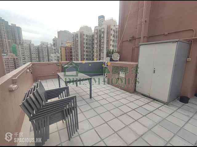 Sai Ying Pun - Koon Wah Building 16