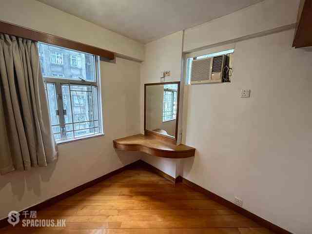 Quarry Bay - Oceanic Building 04