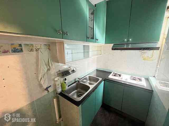 Quarry Bay - Oceanic Building 08