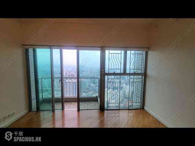 West Kowloon - Sorrento Phase 2 Block 1 03