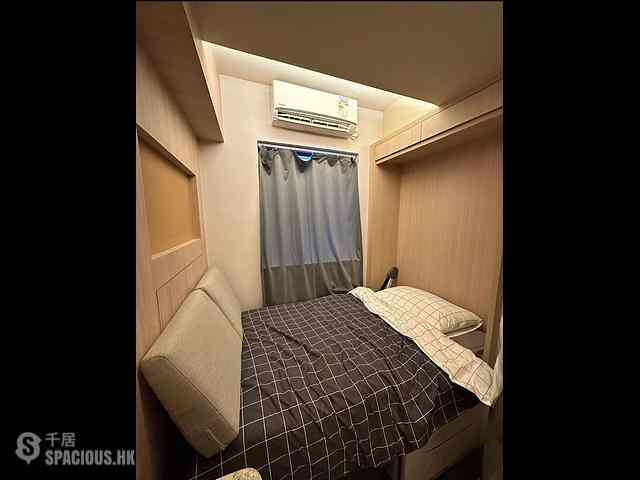 Causeway Bay - 33, Yiu Wa Street 04